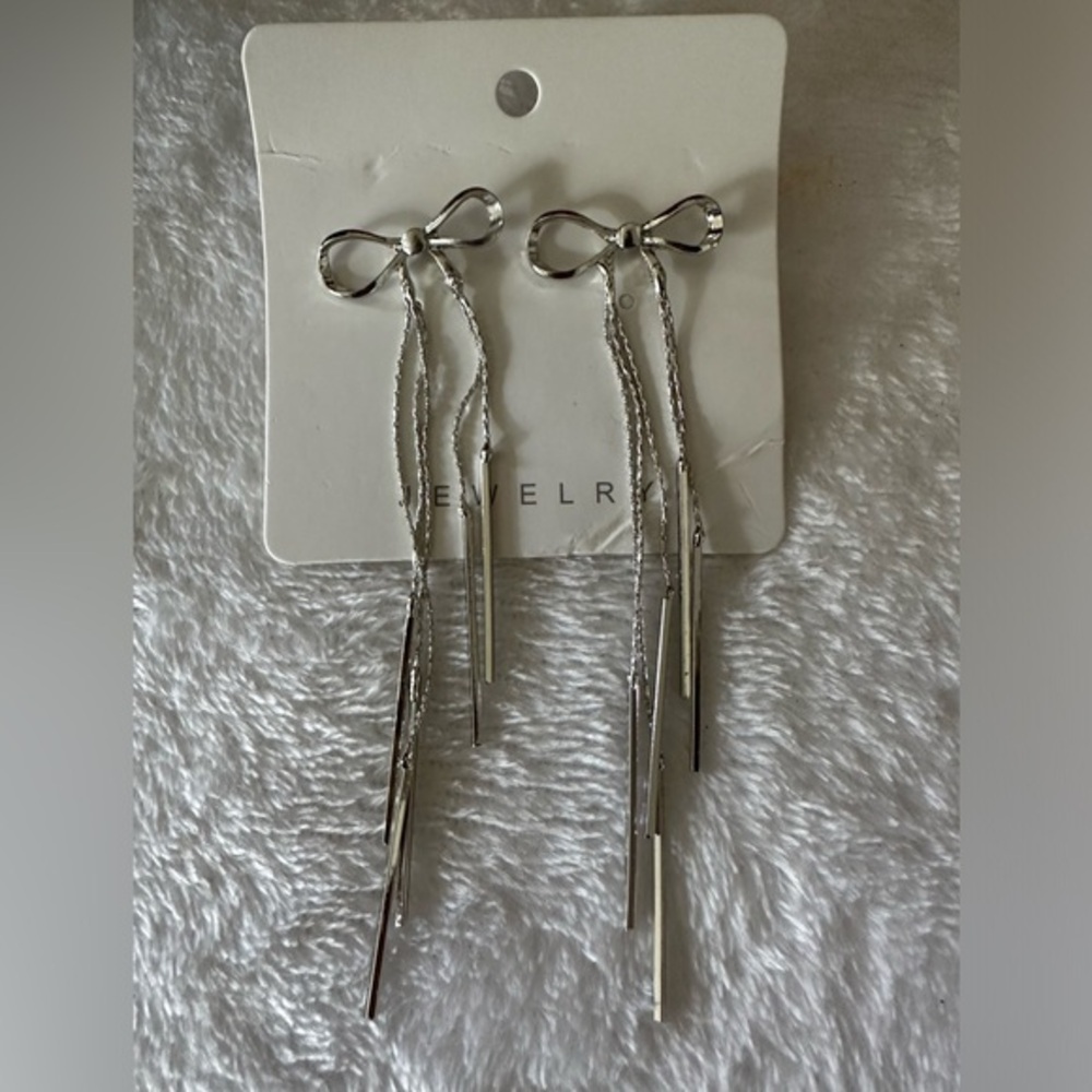 Adorable Bow Earrings